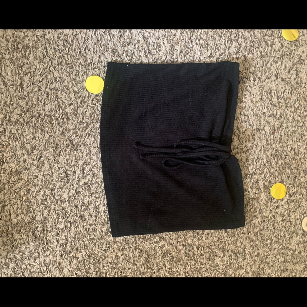 No strap black top